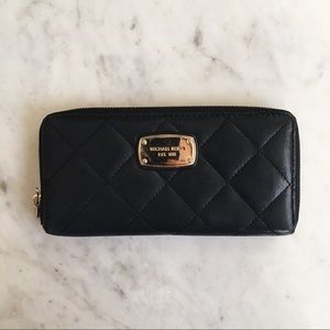 Black Michael Kors Quilted Wallet